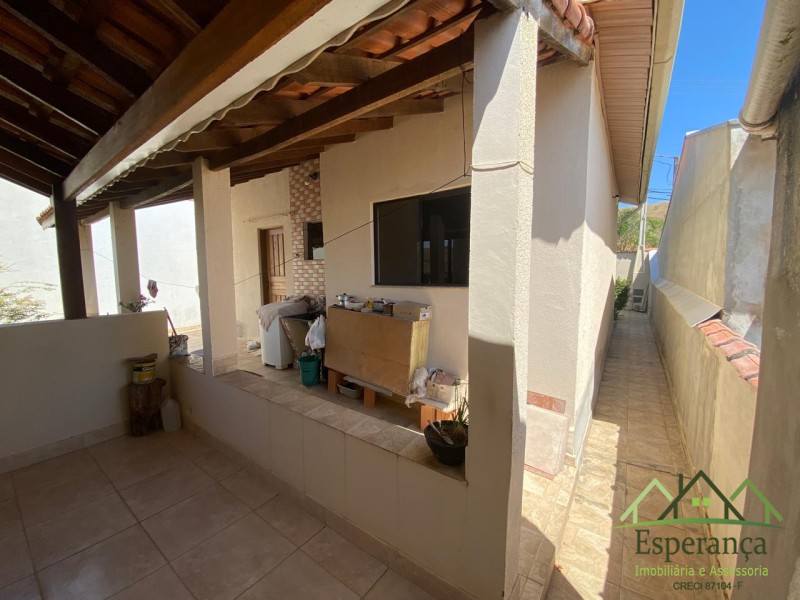 WhatsApp Image 2025-10-21 at 08.32.55.jpeg